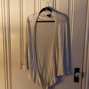 Gap cream sweater